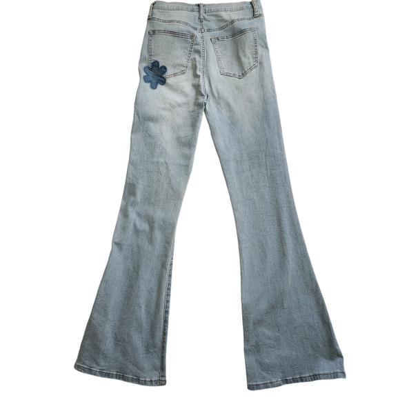 Altar'd State 5 pocket faded look flare jeans flower detail 70s retro size 28 - Picture 2 of 15